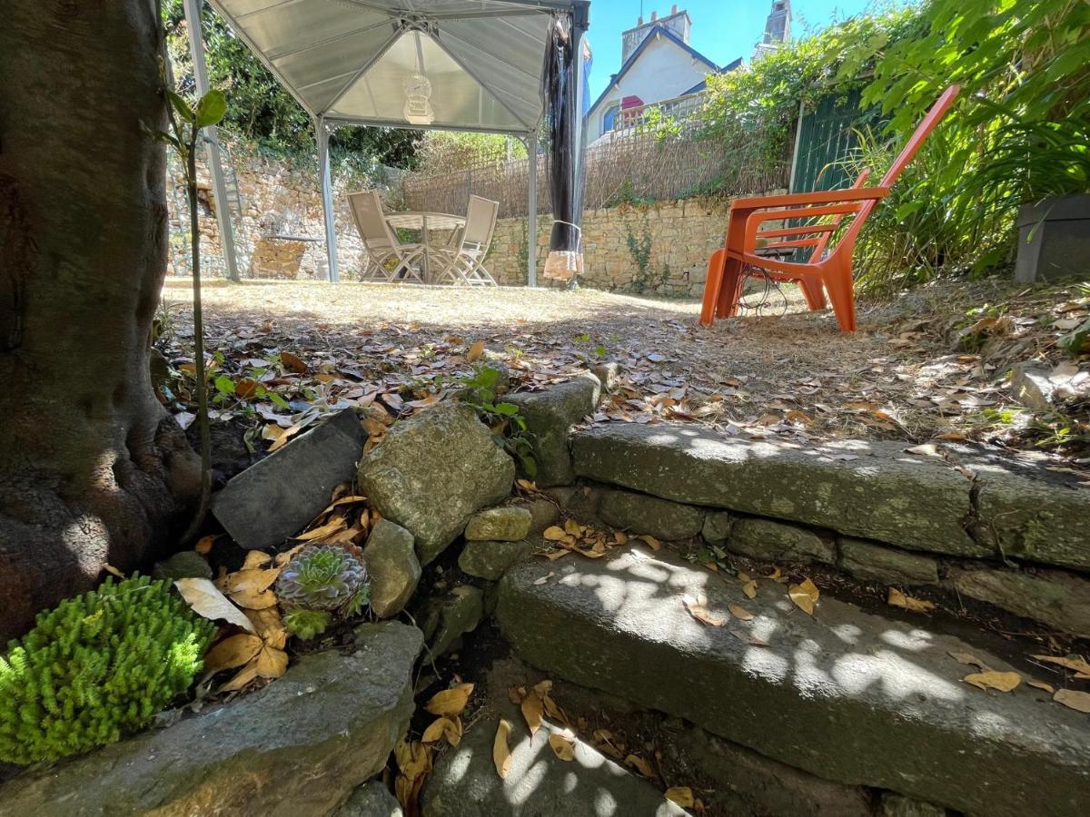 Le Patio, Coeur De Ville Avec Garage Et Jardin 반느 외부 사진